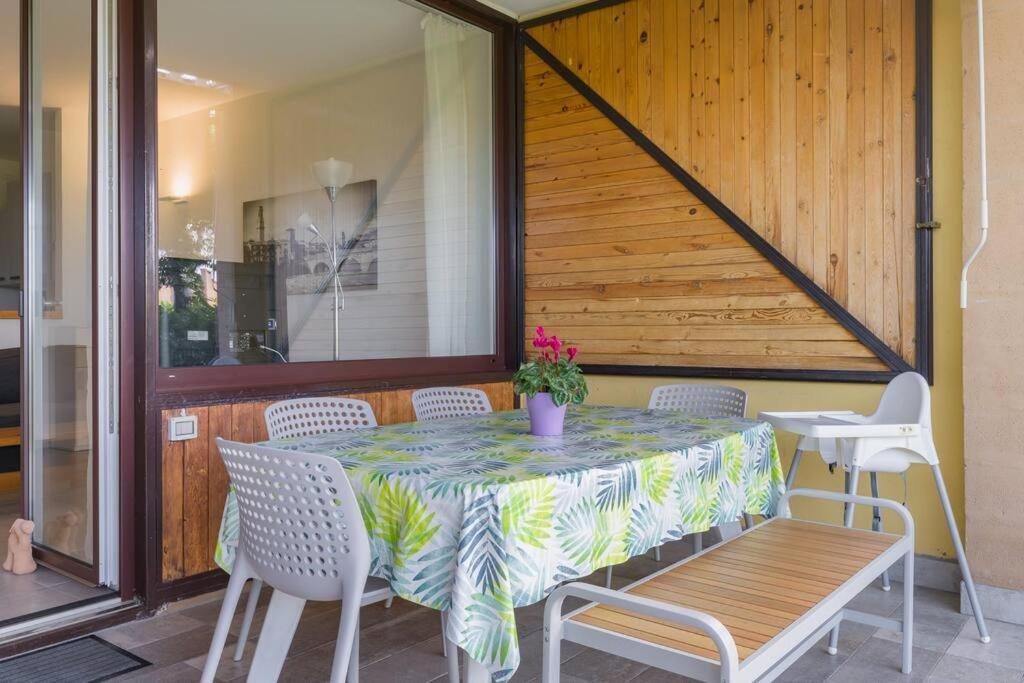 Tennis / Pool / Barbecue Бардолино Экстерьер фото